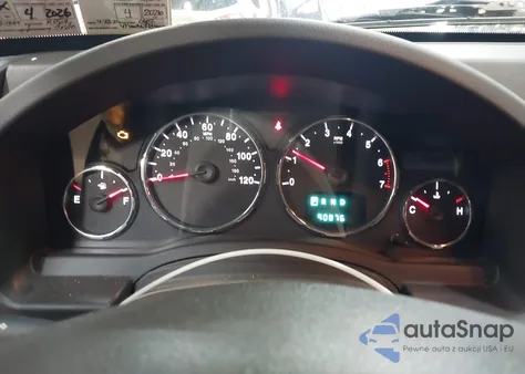 2010 Jeep Liberty Sport from USA, damaged, VIN 1J4PN2GK4AW167196